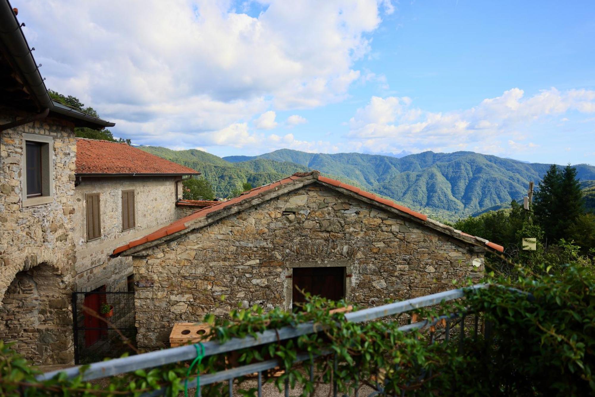 Agriturismo Montagna Verde Apella Licciana Nardi Εξωτερικό φωτογραφία