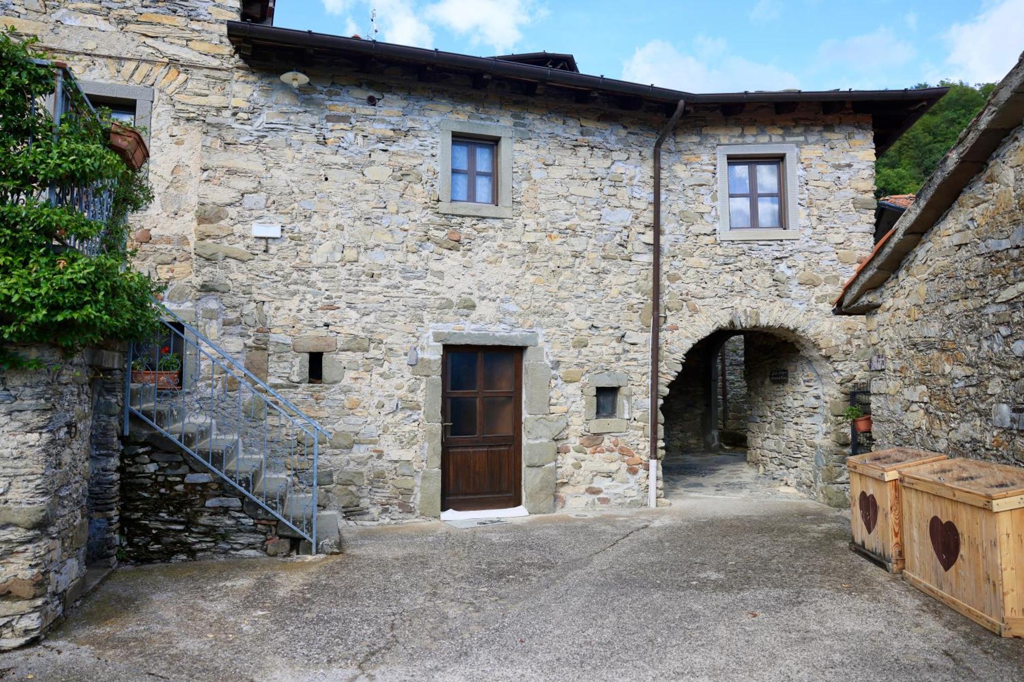 Agriturismo Montagna Verde Apella Licciana Nardi Εξωτερικό φωτογραφία